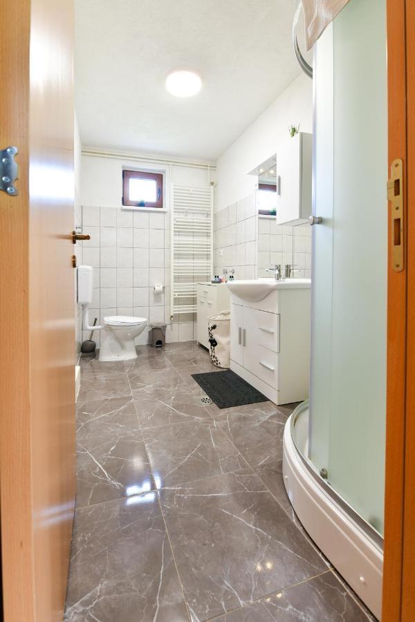 Apartman Plum Plitvice Drežnik Grad Exteriér fotografie